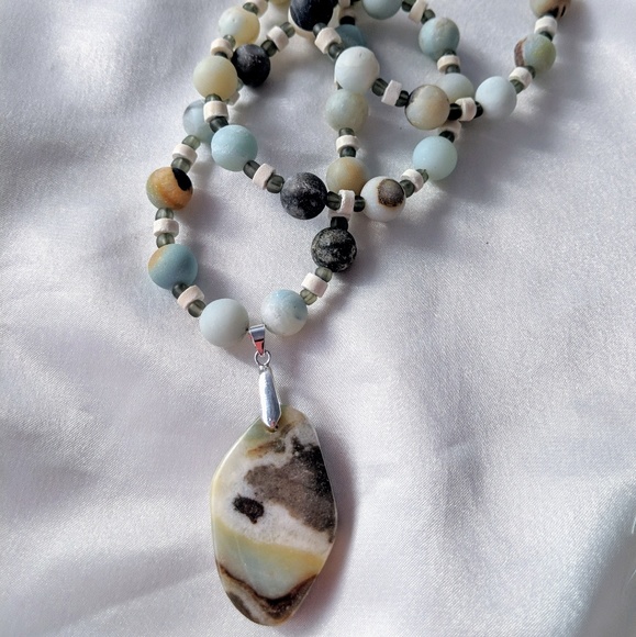 Handmade ultra-long Amazonite pendant necklace - Picture 4 of 6